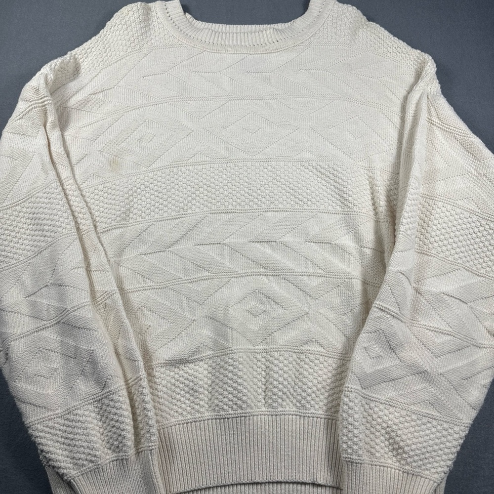 Par Four Elegant Textured Cream Crewneck Sweater